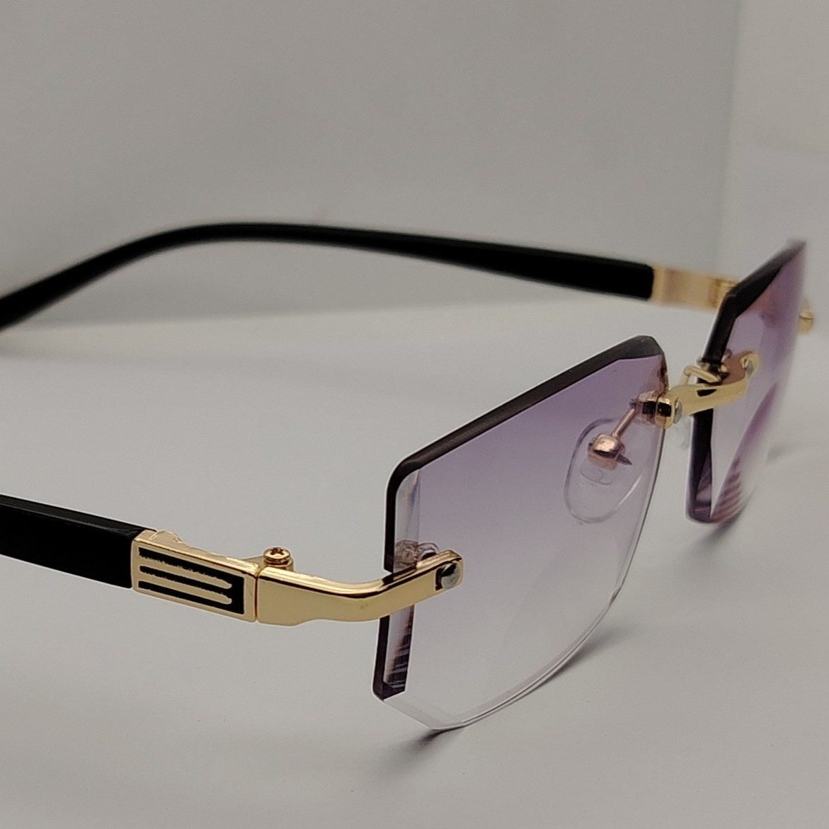 V007 Vision Pro reading glasses — view 4 | Nine Optic Bangladesh